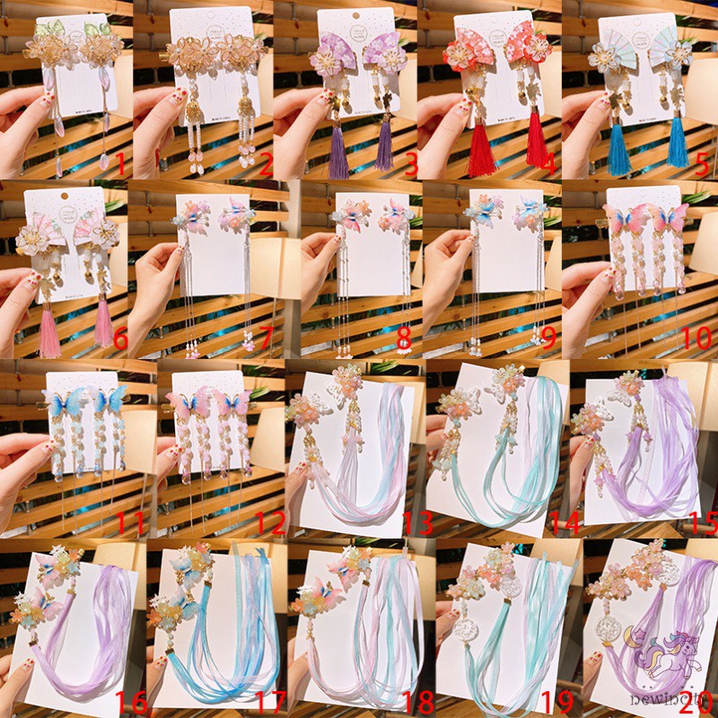 Kẹp tóc phối tua rua phong cách cổ điển cho bé gái