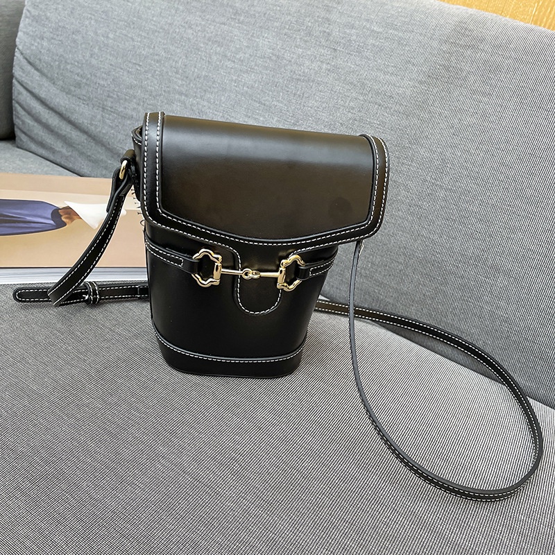 Túi Đeo Chéo Đựng Điện Thoại Phong Cách Retro Dễ Phối Đồ Hợp Thời Trang