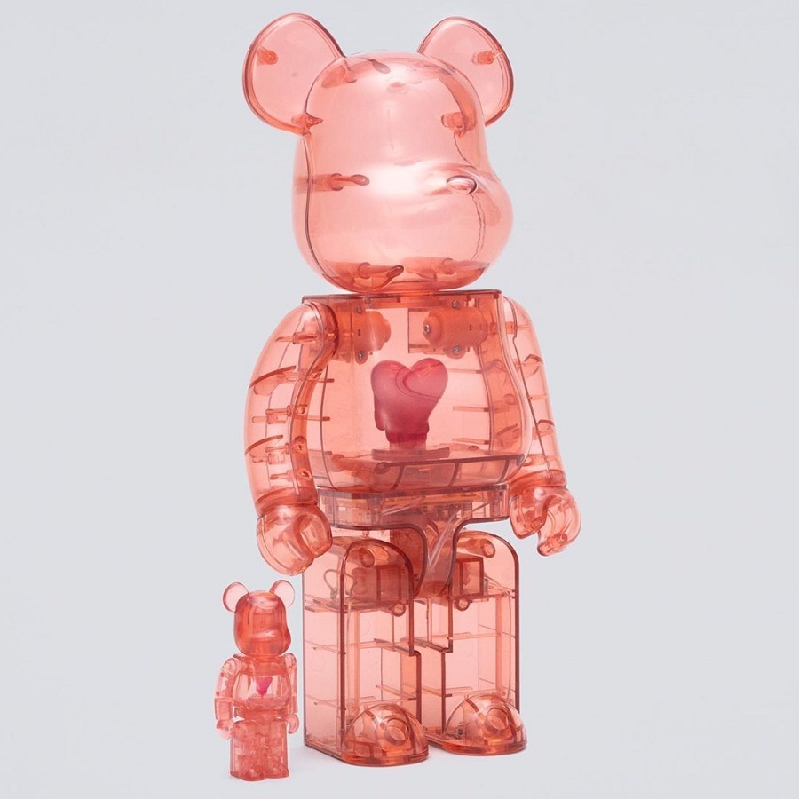Mô hình đồ chơi trưng bày gấu Bearbrick x Emotionally Unavailable Red Heart 100% &amp; 400% Set BB-EURH