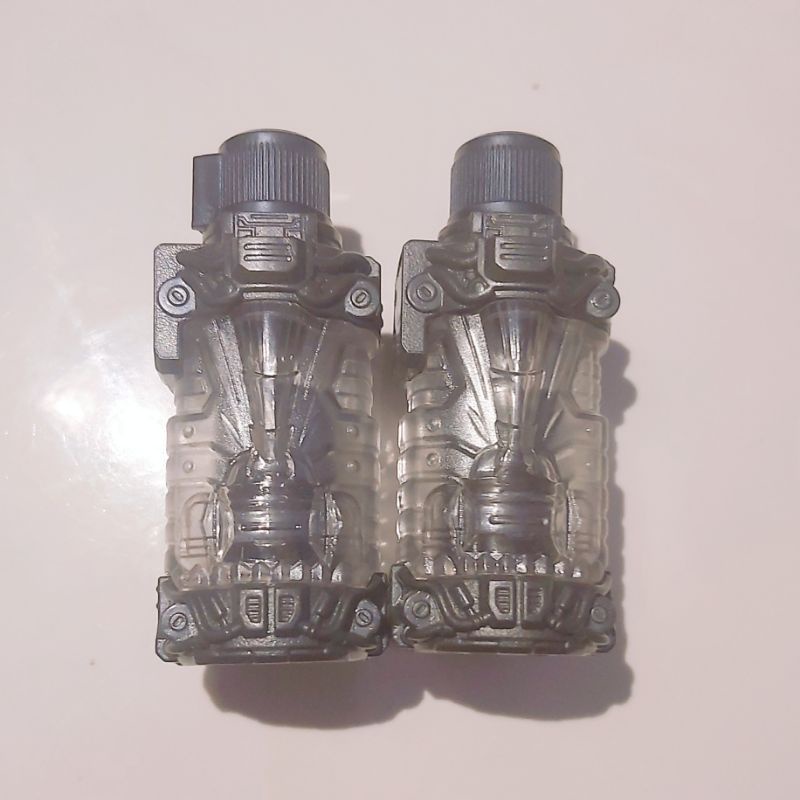 Đồ chơi Full bottle  của series phim siêu nhân kamen rider Build