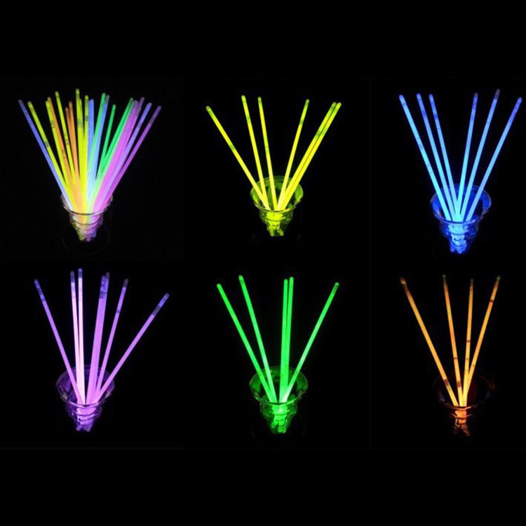 Que Phát Sáng Dạ Quang Đủ Màu Sắc Rực Rỡ, Que phát sáng vào ban đêm có thể làm vòng dạ quang lightstick