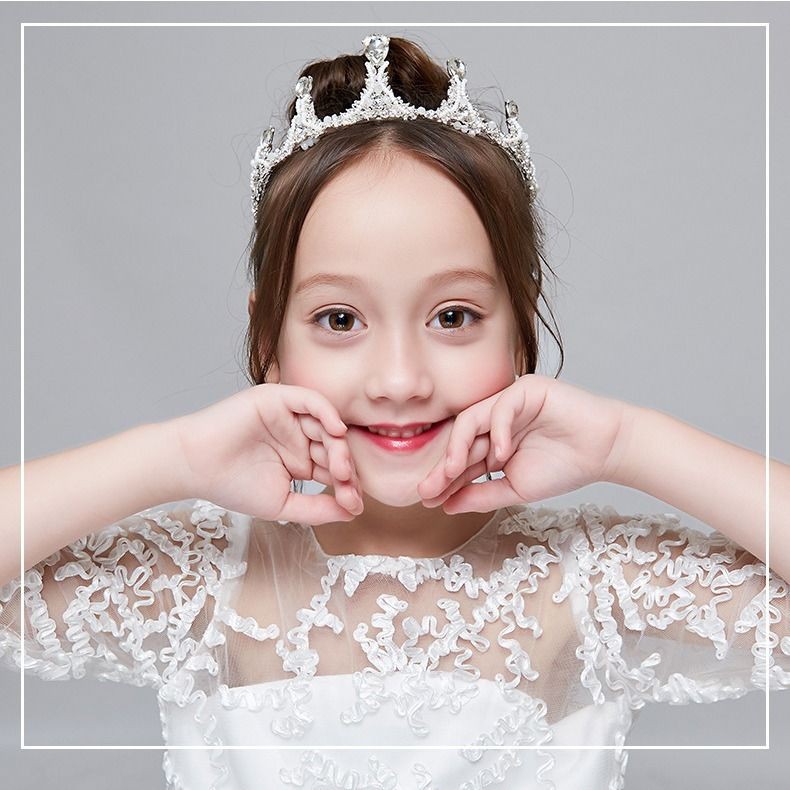 Vương miện công chúa xinh xắn cho bé gái