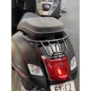 BAGA CONG CHO VESPA GTS