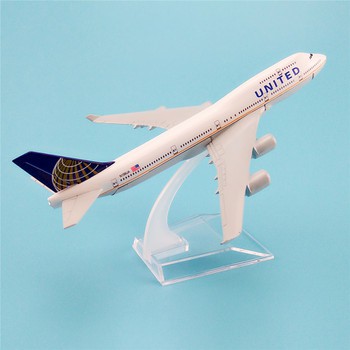 MÔ HÌNH MÁY BAY SẮT 16CM KÈM ĐẾ MICA - UNITED AIRLINES - 8996