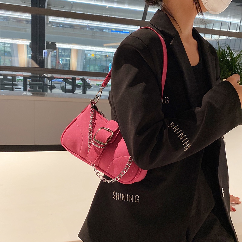 Túi xách đeo vai màu trơn phối khóa phong cách thời trang IELGY