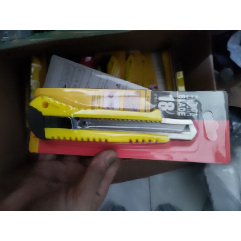 Dao rọc giấy loại lớn,lưỡi dao lớn