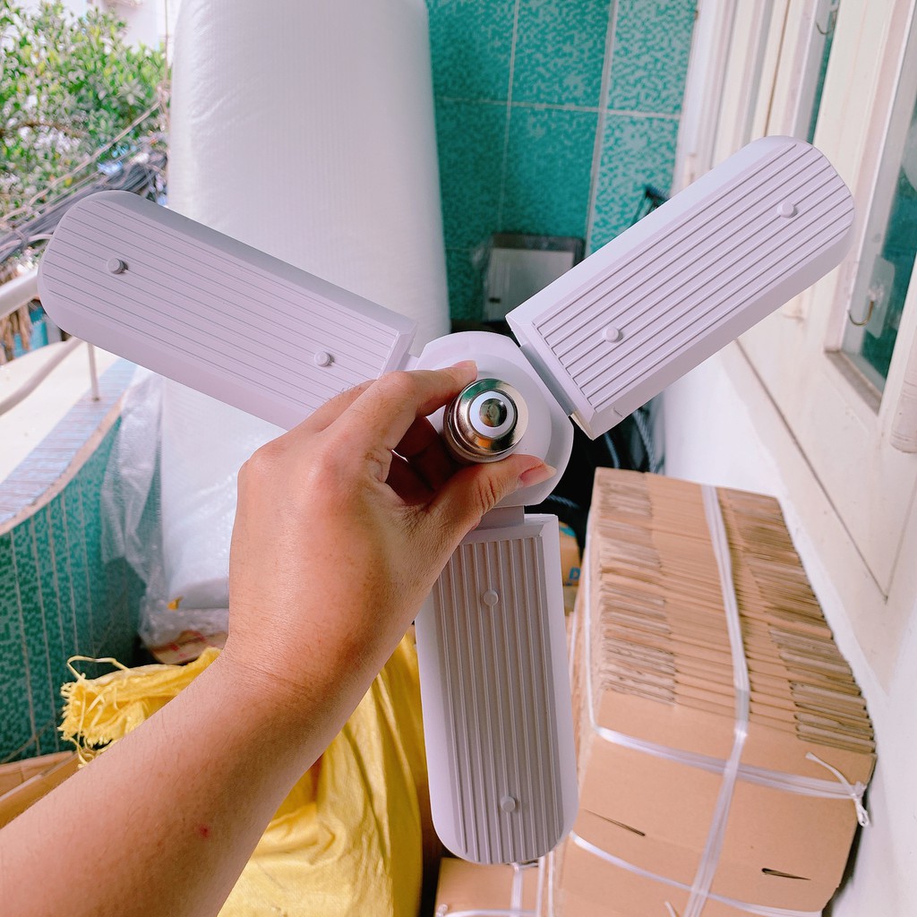 Bóng đèn Buld 3 bóng hình cánh quạt công suất 45W - Hiệu suất hoạt động 2 năm