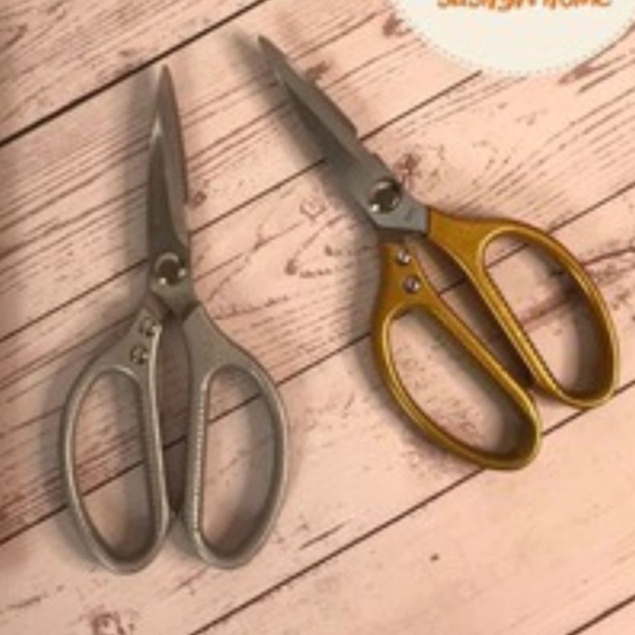 Kéo Làm Bếp Đa Năng Siêu Phẩm Nội Địa Nhật SK5 Siêu Sắc, Kéo Cắt Gà, Cắt Vịt, Cắt Thịt Các Loại 2 Mầu Bạc Vàng KEO585