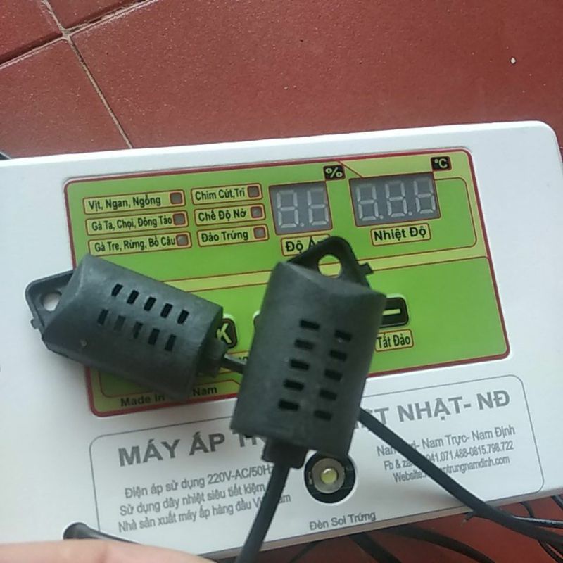 Cảm Biến Độ Ẩm Máy Ấp Trứng