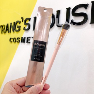 Cọ Đánh Phấn Mắt Missha Base và Point Shadow Brush Ital Prism
