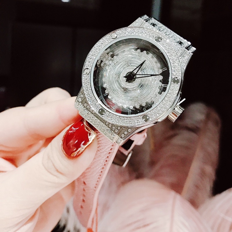 Đồng Hồ Nữ Davena Xoay