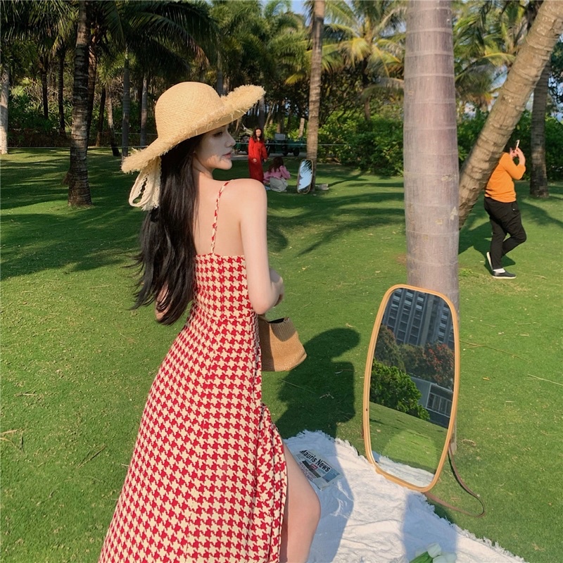 Đầm maxi caro 2 dây xẻ quyến rũ tà đen đỏ