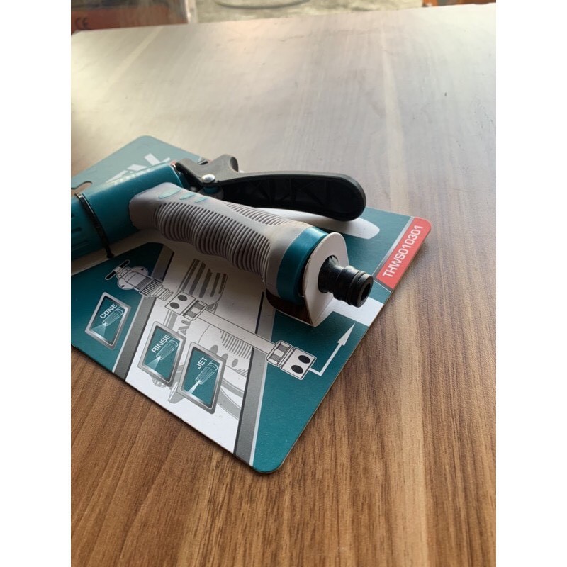 Vòi sịt tưới cây cảnh đa năng 1 vòi chính hãng total loại tốt