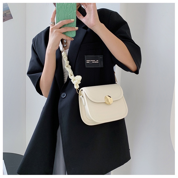 Túi xách nữ giá rẻ đeo chéo khóa tròn phối nơ Superbag668 261