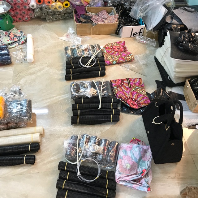 Set phụ kiện của Thuy Hang