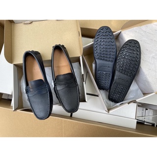 Giày Lacoste diện mạo mới, logo thêu
