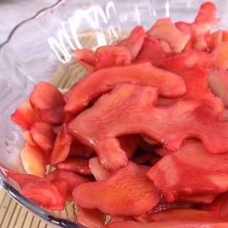 mứt gừng đỏ