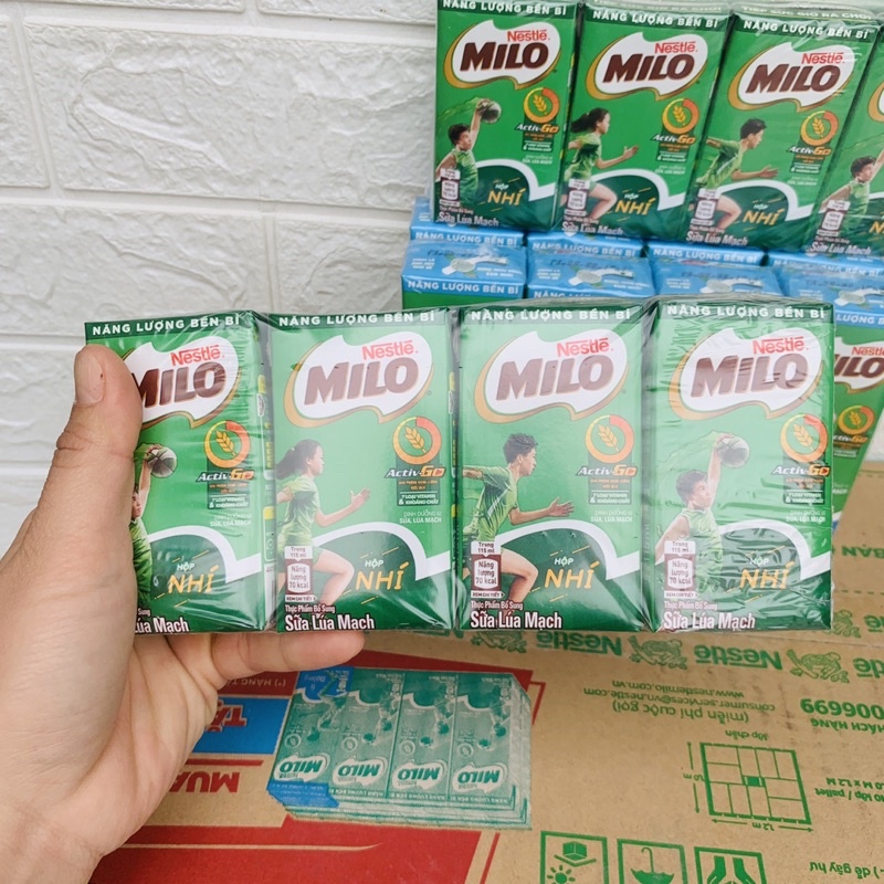 Một lốc 4 hộp sữa uống Nestle Milo 110/180ml