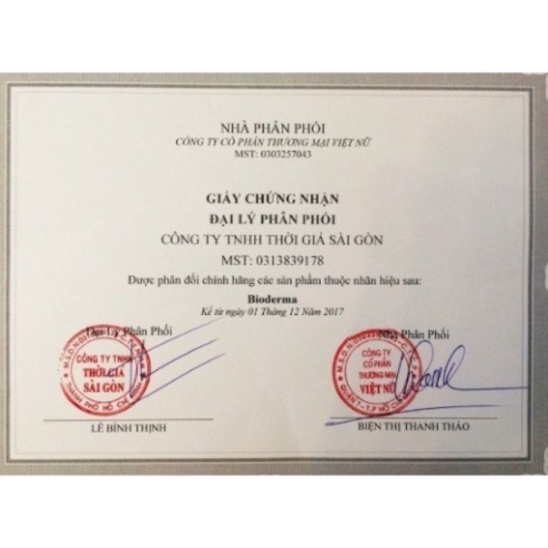 Tẩy trang không cồn DIODRMA của Pháp chai 500ml | BigBuy360 - bigbuy360.vn