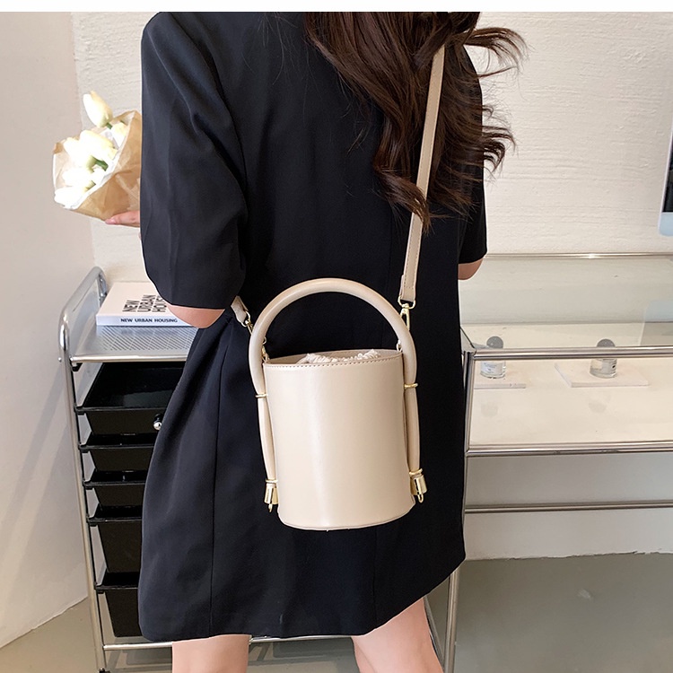 Túi xách tay đeo vai IELGY thời trang trẻ trung chất lượng cao dành cho nữ