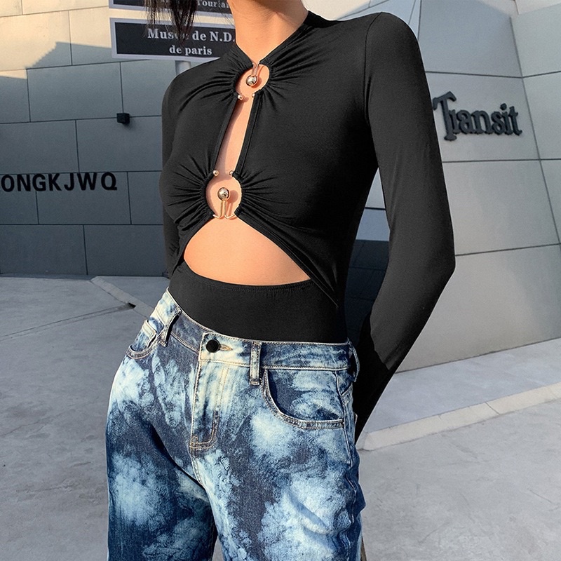 Áo bodysuit cutout eo ngực dài tay | BigBuy360 - bigbuy360.vn