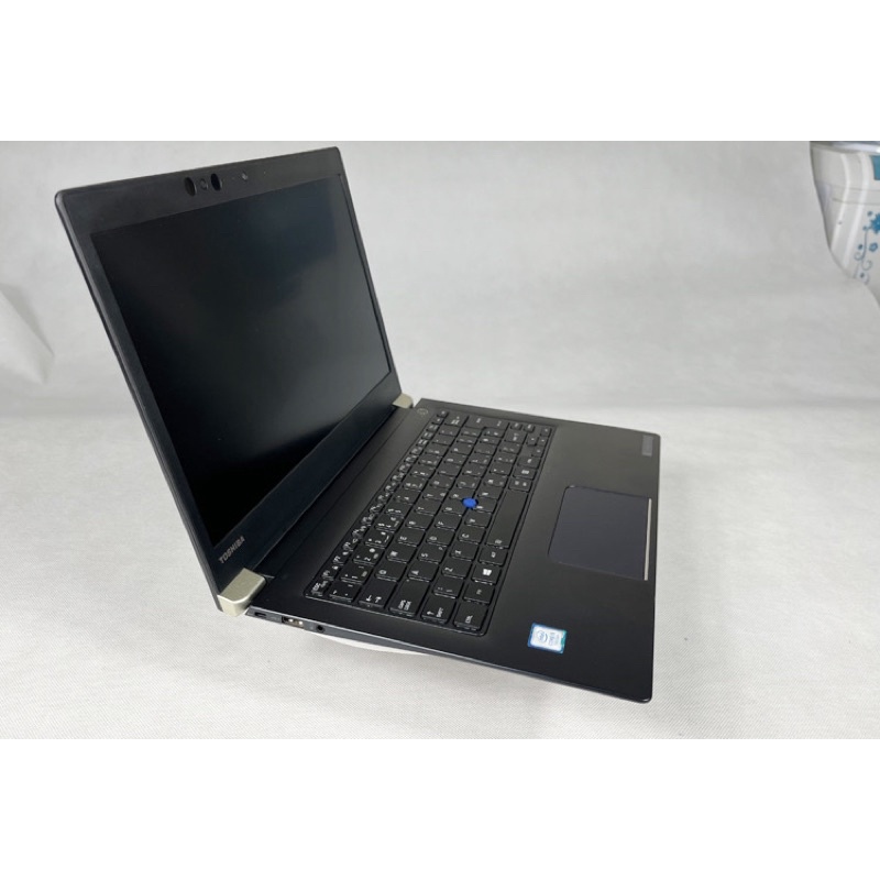 Laptop Toshiba Portege X30 nặng 1kg pin 6 7h  i5-7200u Ram 4GB SSD 128GB màn 13,3 FHD IPS - Bảo hành 6 tháng
