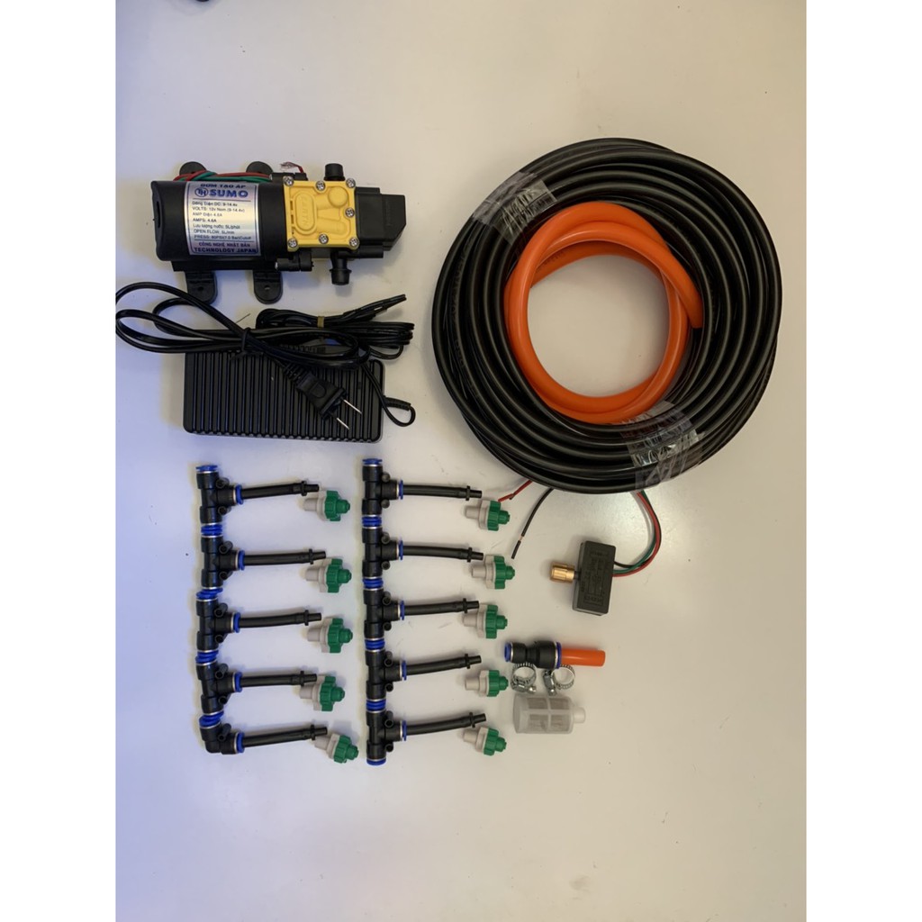 Bộ phun sương. tưới lan. bộ bơm sumo Đen kèm ng,uồn 12v_5a. 15m dây phun. 10 béc nhưa xanh. giúp làm dịu mát căn nhà