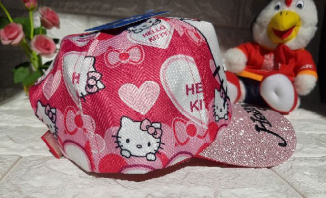 Nón lưỡi trai Hello Kitty hồng