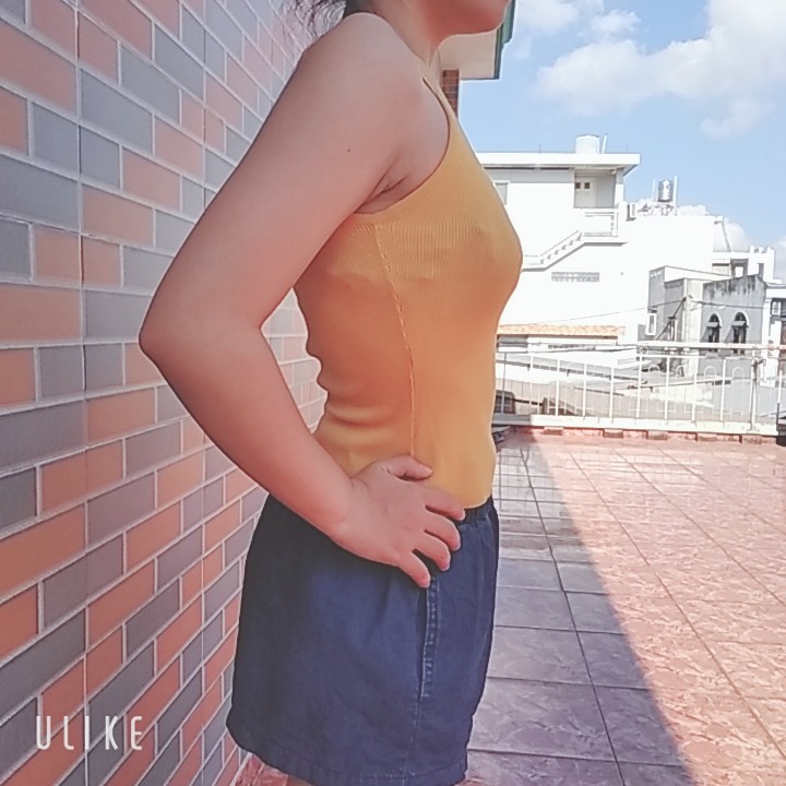 áo len cổ yếm