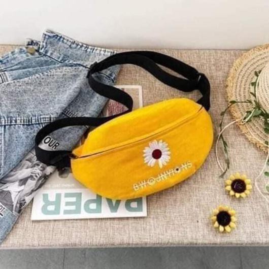 Túi đeo chéo hoa cúc bao đẹp