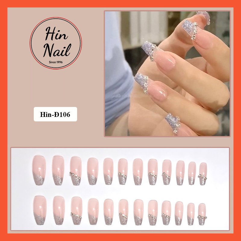Móng tay giả đính đá form dài này hồng ánh nhũ