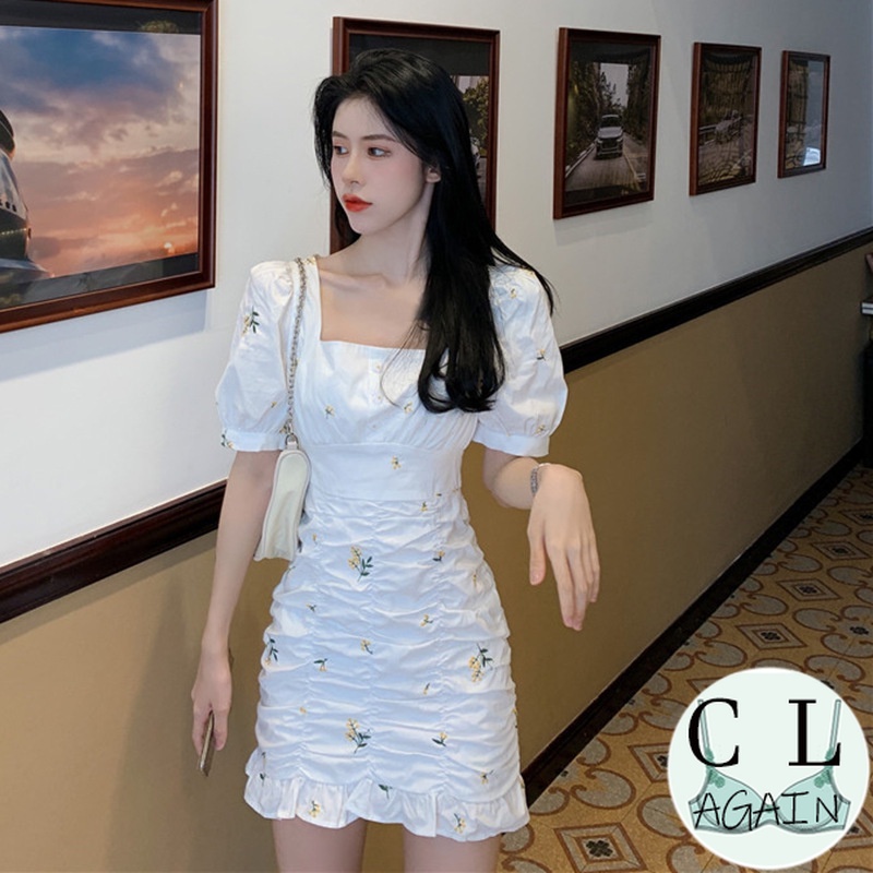 Áo đầm hoa cổ vuông ôm eo vải mỏng màu trắng phong cách thời trang mùa hè