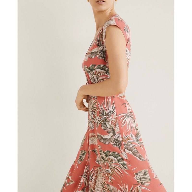 Đầm Mango auth