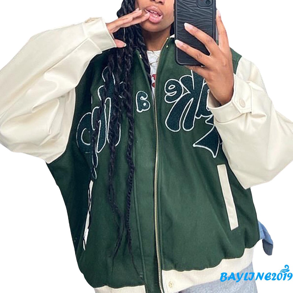 Áo khoác dáng rộng tay dài thêu chữ có khoác kéo và túi cho nữ