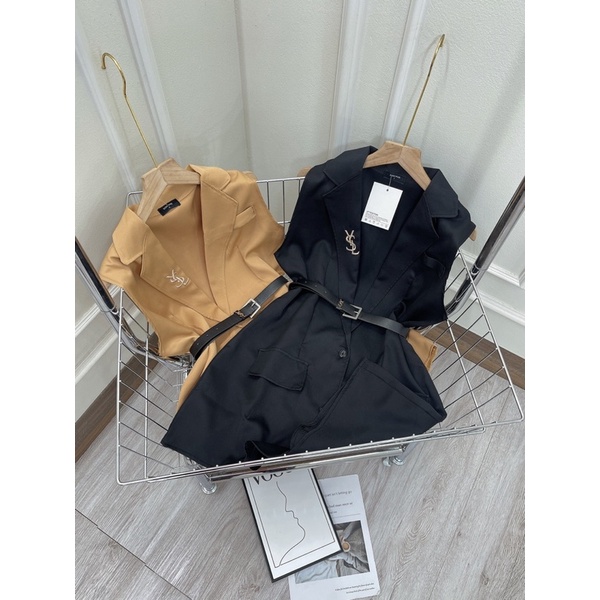 ÁO VEST SÁT NÁCH KÈM ĐAI YSL . CHẤT TUYẾT MƯA QC L1 A