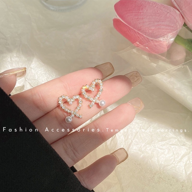 Khuyên Tai Hình Trái Tim Đơn Giản Thời Trang Hàn Quốc Cho Nữ