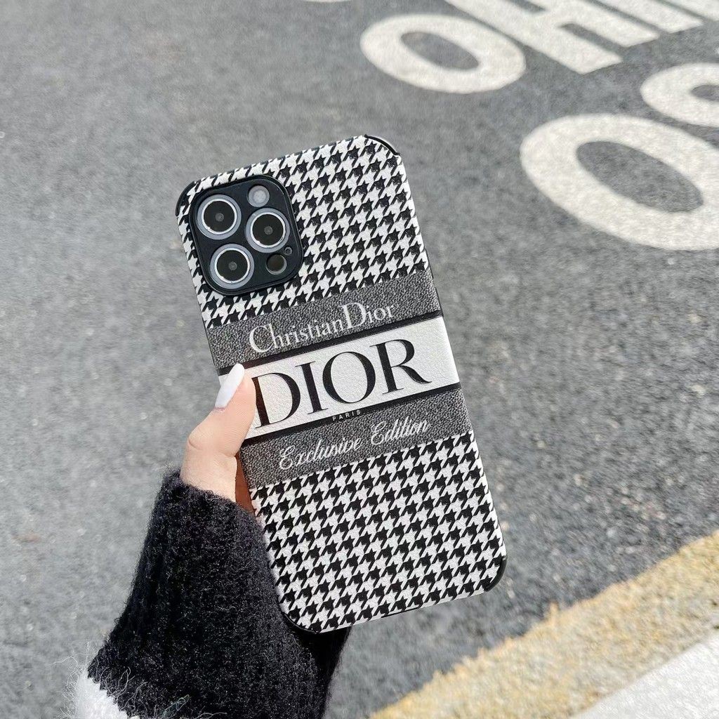 Ốp da viền vuông chống sốc in họa tiết Dior