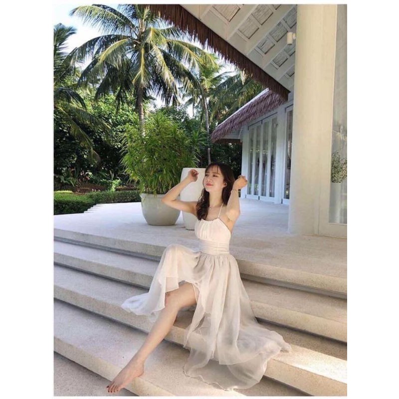 Đầm maxi cổ yếm