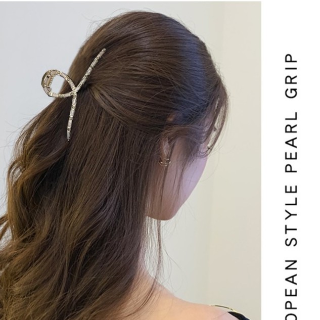 Kẹp Tóc Hình Cá Mập Đính Ngọc Trai Lớn Kiểu Hàn Quốc Dễ Thương Cho Nữ