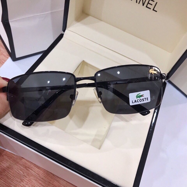 Kính mát nam thời trang fom vuông đẹp ôm mặt | BigBuy360 - bigbuy360.vn