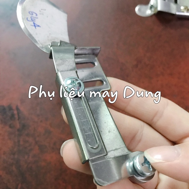 Cử cuốn lai váy, lai áo máy 1 kim Công Nghiệp