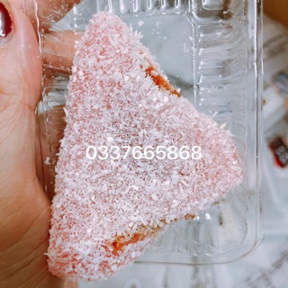 10 CHIẾC BÁNH MOCHI TAM GIÁC PHỦ DỪA