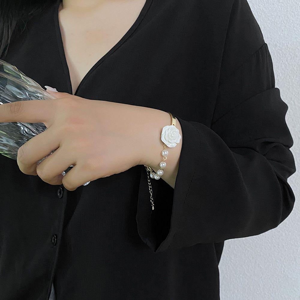 Vòng Tay Hoa Hồng Phong Cách Baroque Ngọt Ngào Cho Nữ