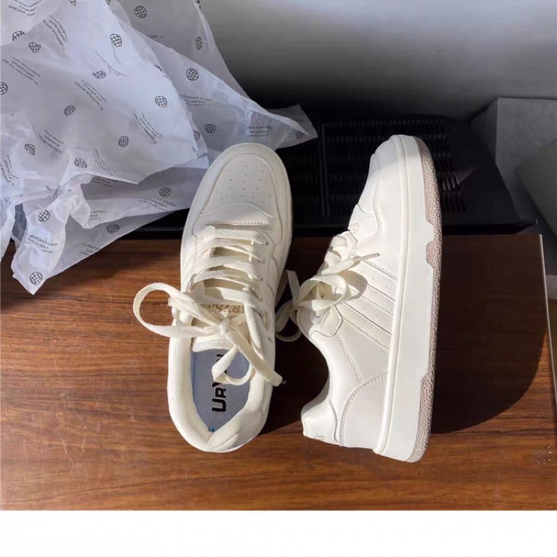 Giày kem thể thao nữ phong cách Hàn quốc, ULLZANG STYLE