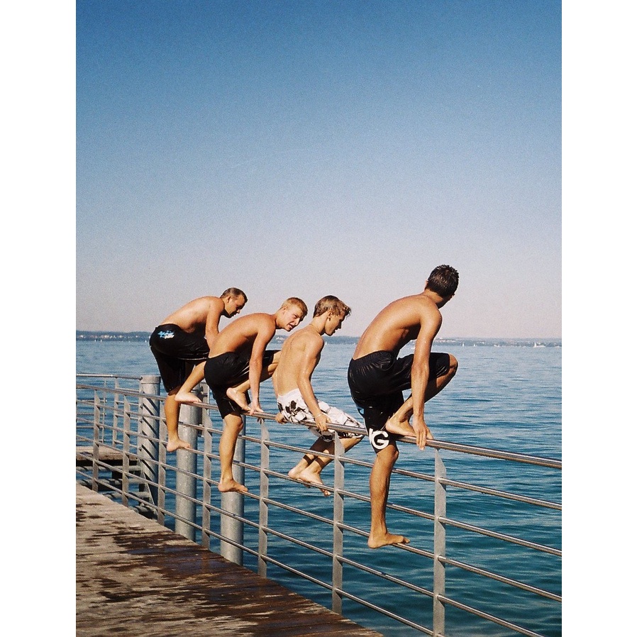 Phim Kodak Color Plus ISO 200, Màu Color, 135/35mm x 36 Kiểu, In Date Cho Máy Chụp Ảnh Film - LIIQ Flash