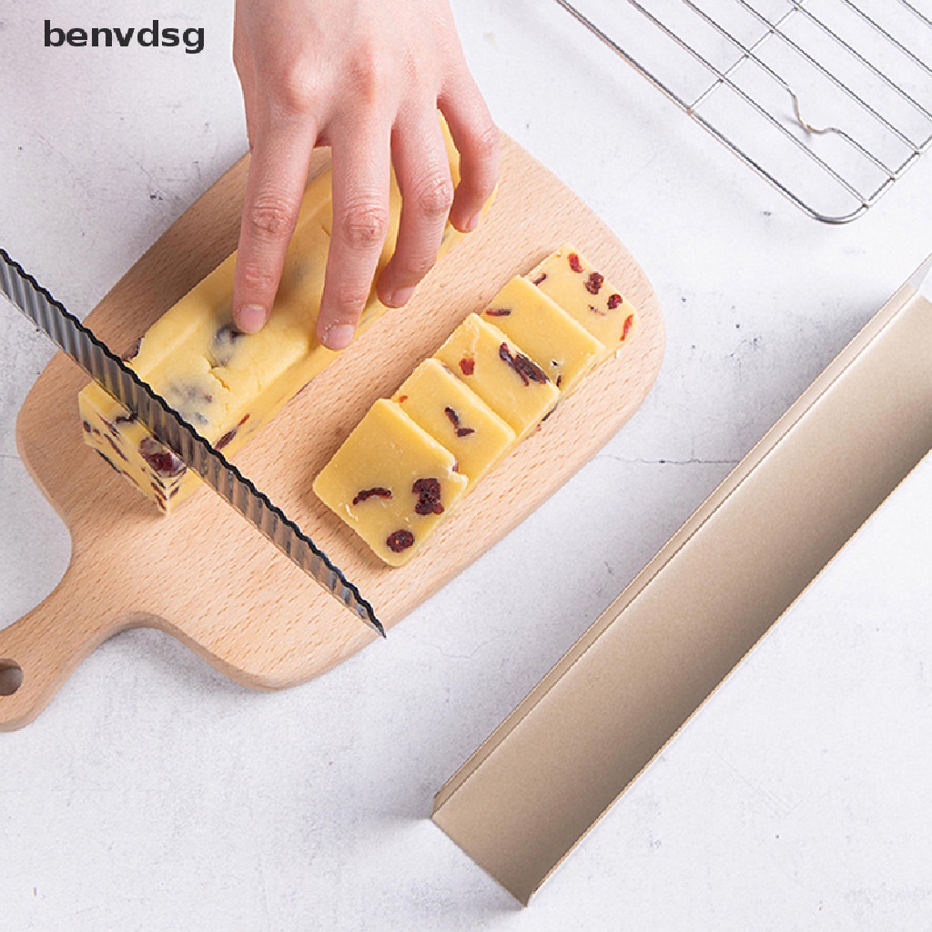 Khuôn làm bánh hình chữ U chống dính tiện lợi