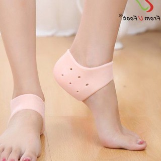 2 Miếng Silicon  Đệm Lót Gót Chân thiết kế gọn nhẹ, ôm trọn lấy gót chân, tạo cảm giác mềm mại, êm ái