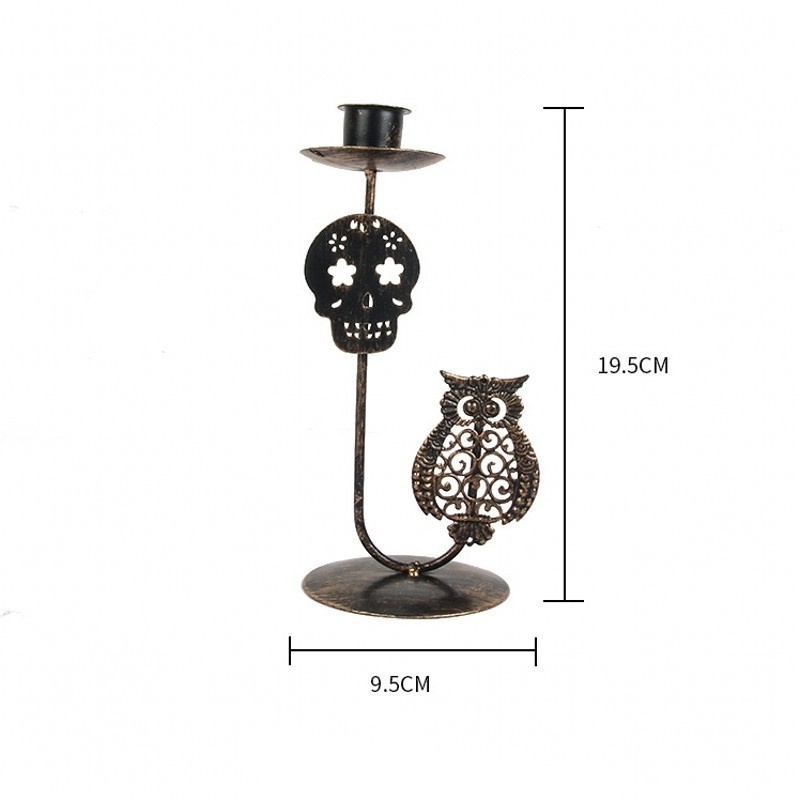 Giá Đỡ Đèn Cầy Bằng Sắt Phong Cách Halloween Độc Đáo