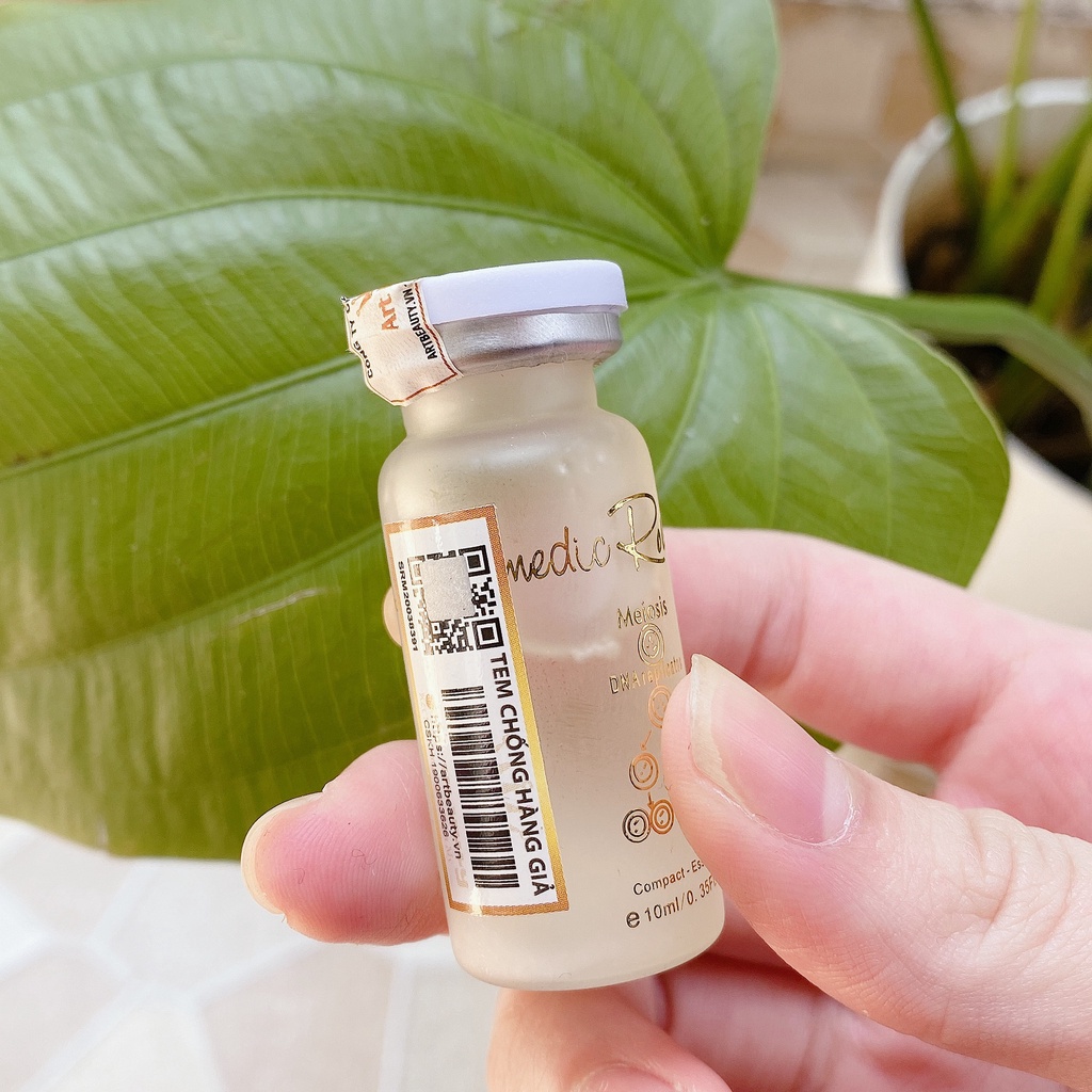 HÀNG ODER] Serum loại bỏ mụn Medic Roller Compact – Essence 10ml