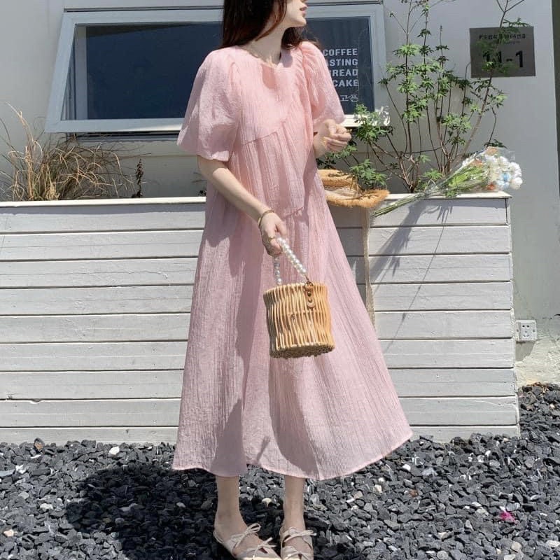 ( ORDER) Váy babydoll dài hở lưng vải đũi màu hồng phấn phù hợp đi biển, đi chơi.